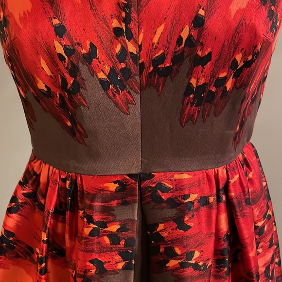 NWOT TIBI SILK mini OPEN BACK high COLLAR halter Multi red brown pleat front 0 - Picture 3 of 16